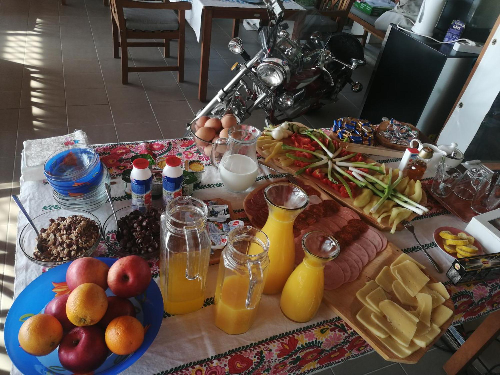 Jurta Hotel Balatongyoeroek المظهر الخارجي الصورة